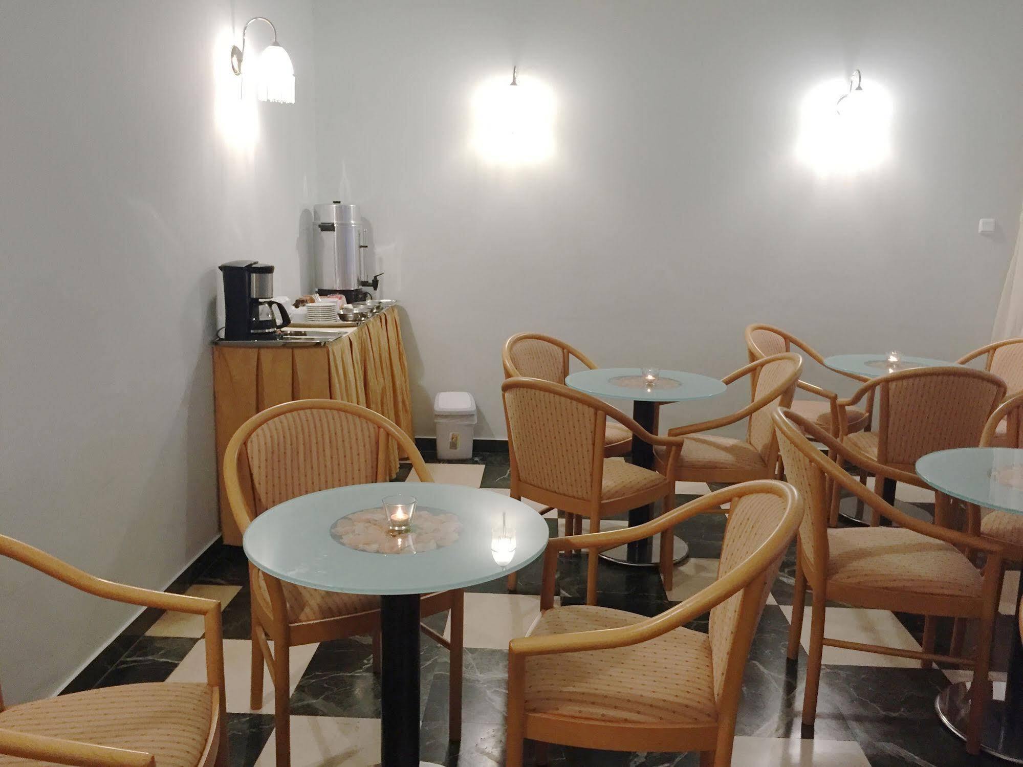 Ares Athens Hotel Extérieur photo